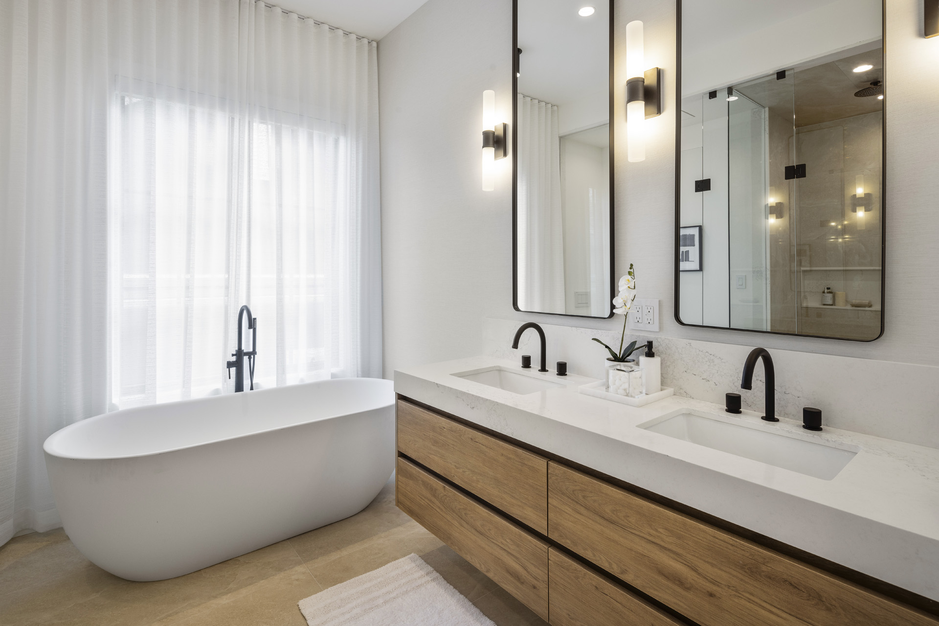 Cobble Beach Showhome primary ensuite