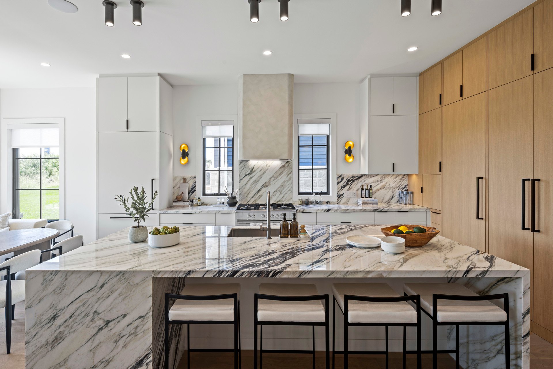 Cobble Beach Showhome kitchen